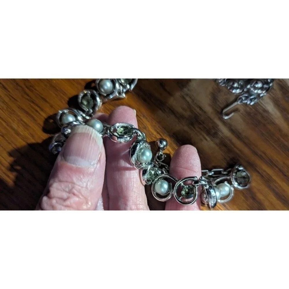 Trifari vintage necklace